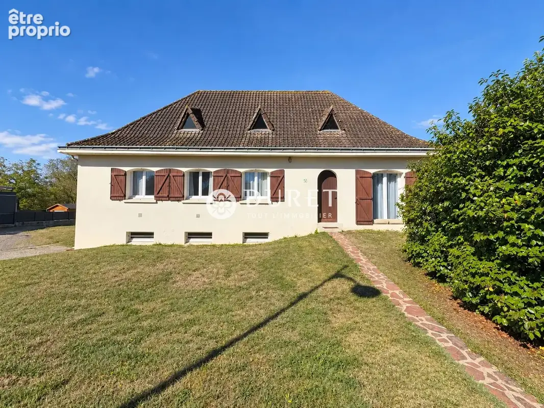 Maison 8 pièces 240 m² à vendre à La Chevroliere (44118) - photo 1