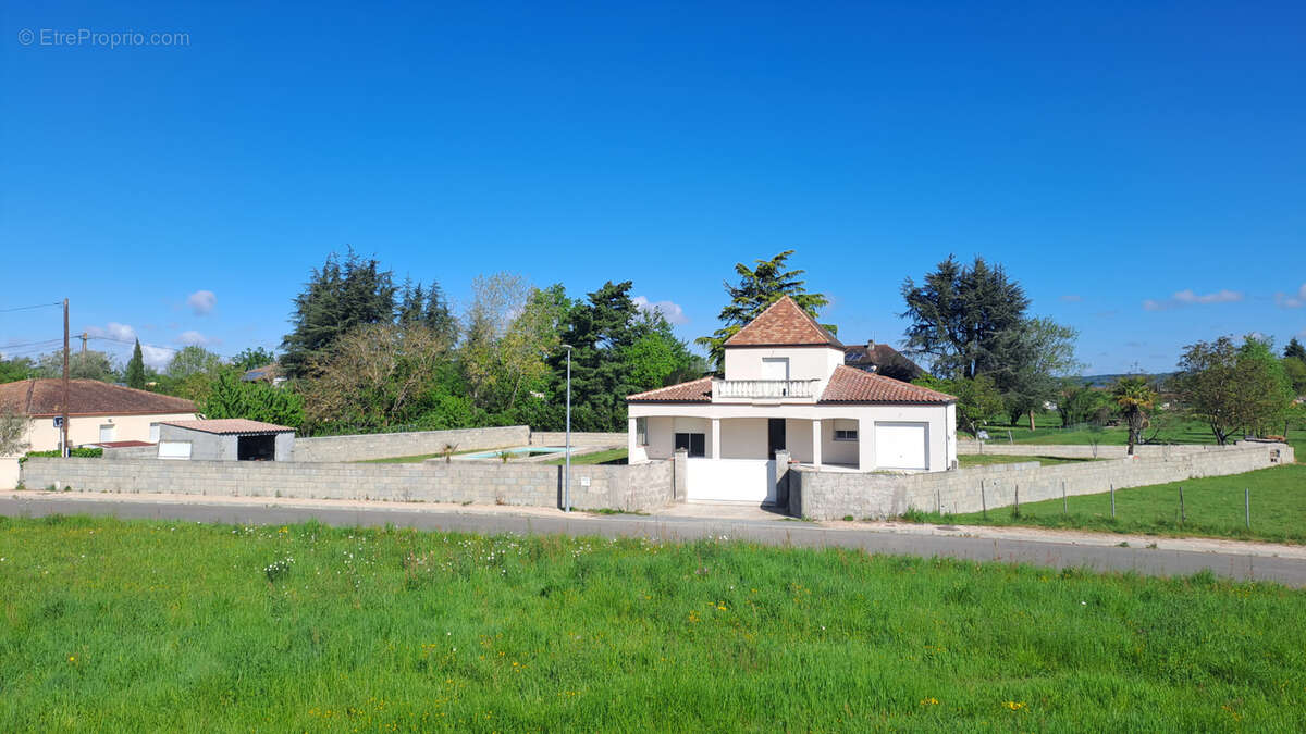 Maison à BIAS