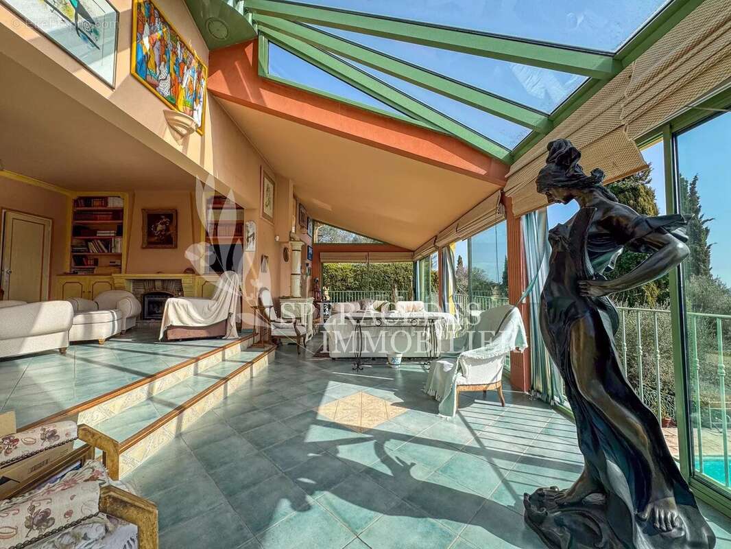 Maison à SPERACEDES