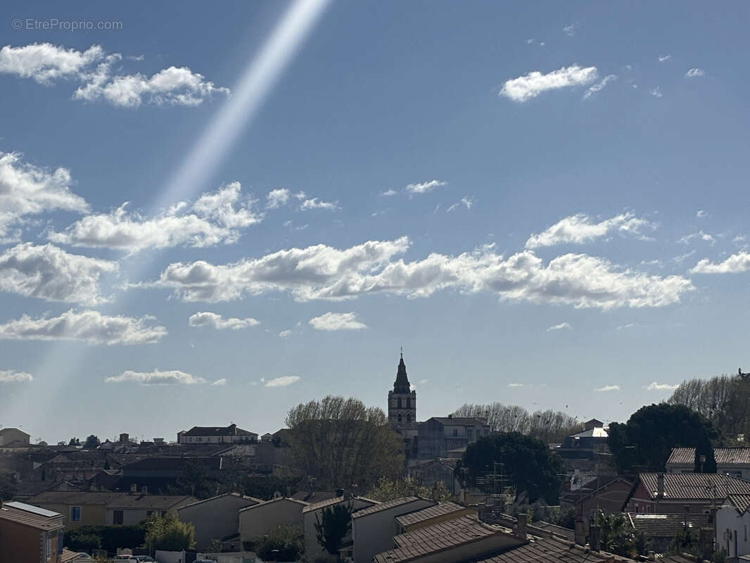 Appartement à LUNEL