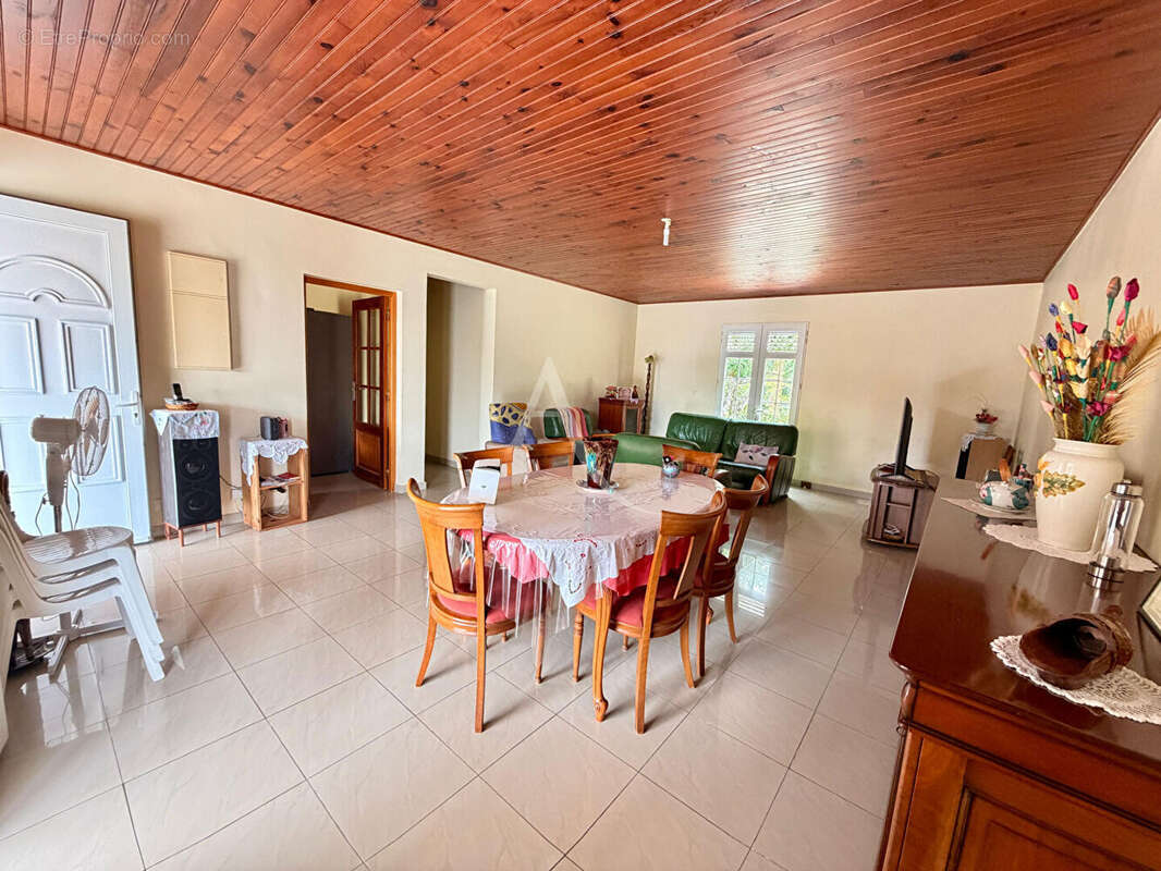 Maison à SCHOELCHER