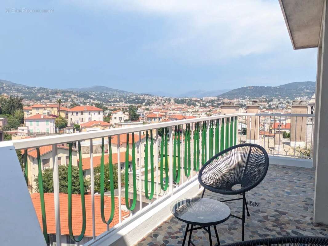 Appartement à NICE