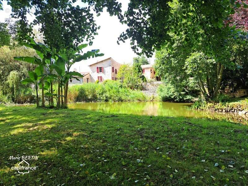 Propriété à vendre 11 pièces CELLES SUR BELLE (79) - photo 35