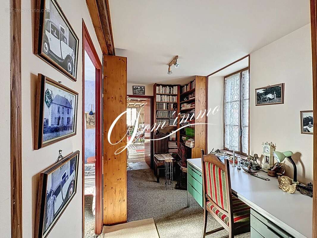 Maison à THOISY-LA-BERCHERE