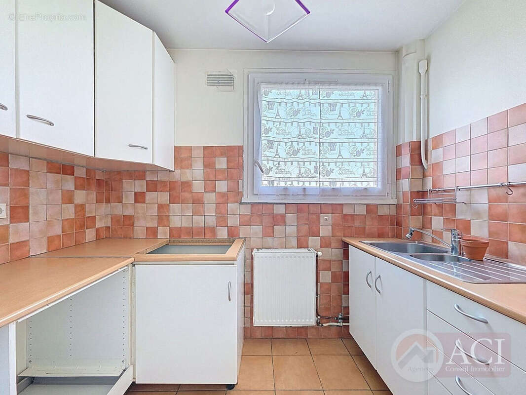 Appartement 2 pièces à Epinay-sur-seine (93800) - photo 3