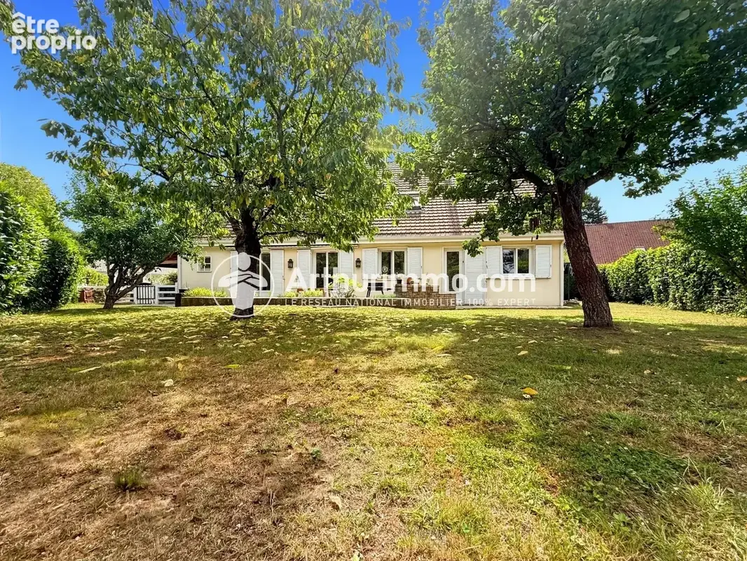 Maison à SAINT-GERMAIN-LES-CORBEIL