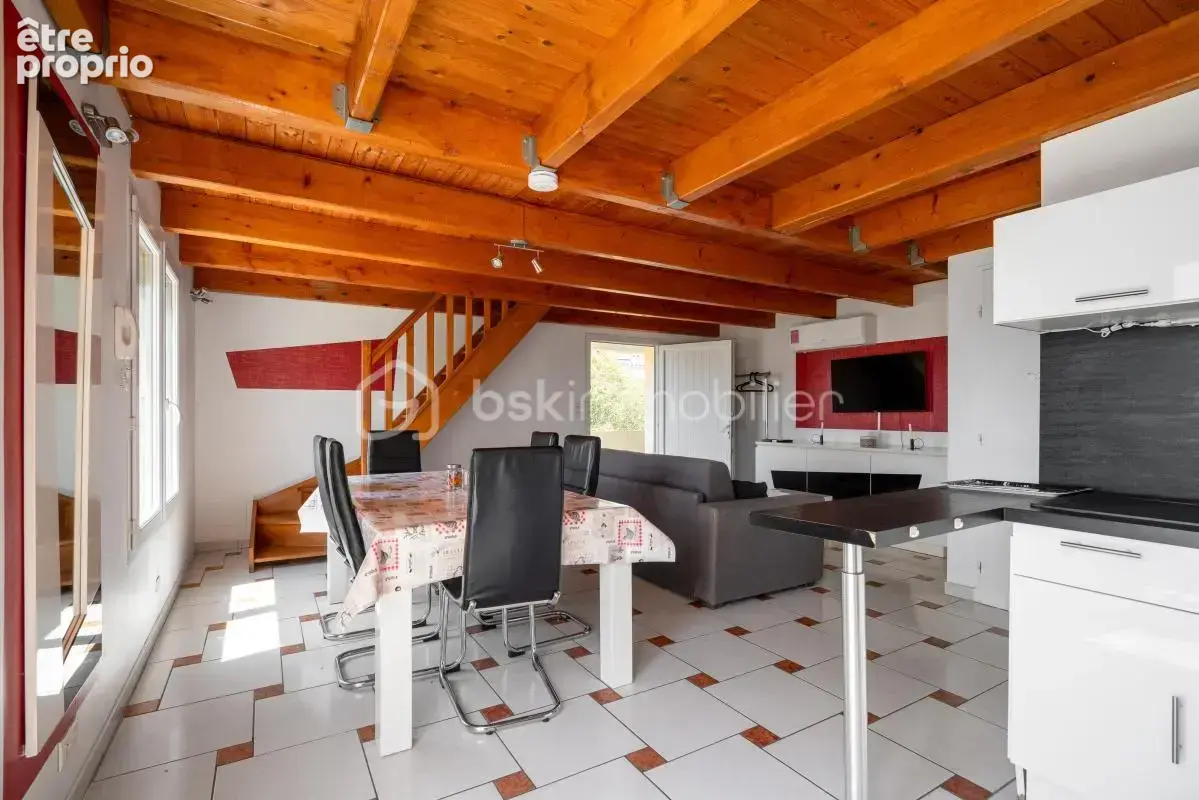 Maison T4 avec piscine et 2 appartements indépendants – Une opportunité rare à Balaruc-le-Vieux - photo 18