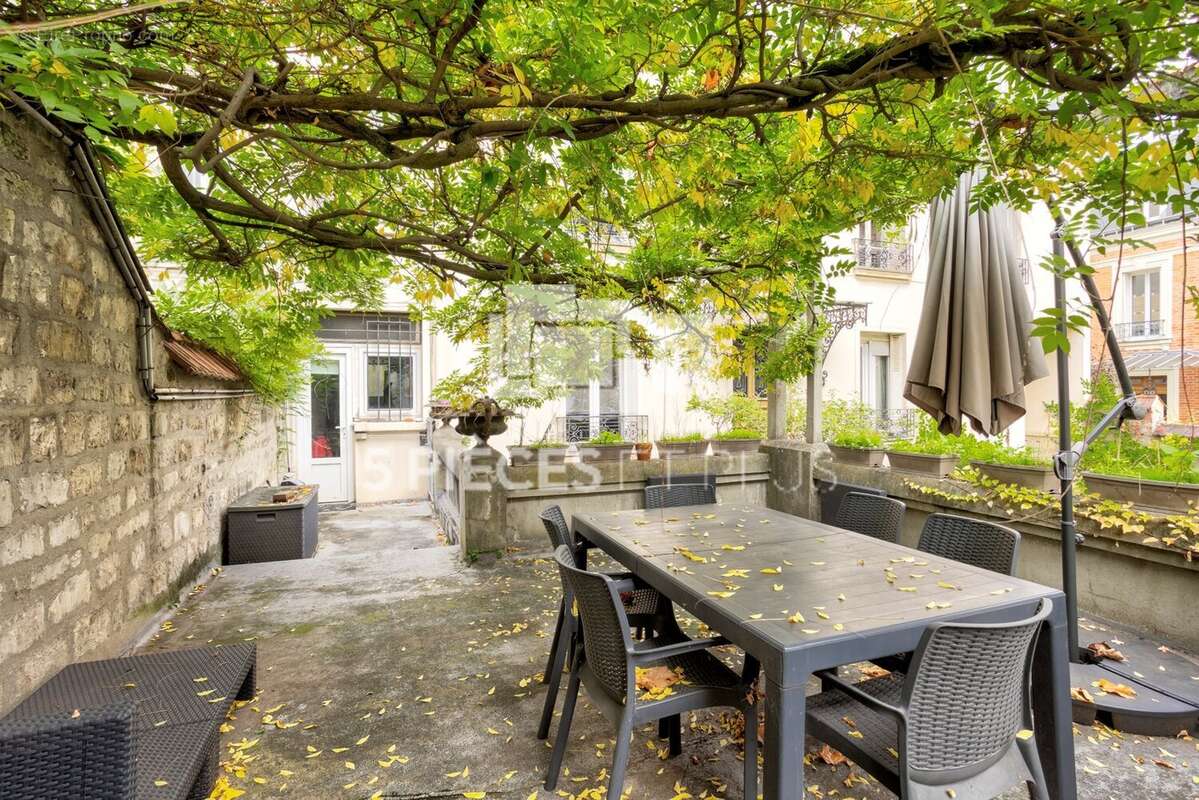 Appartement à ASNIERES-SUR-SEINE