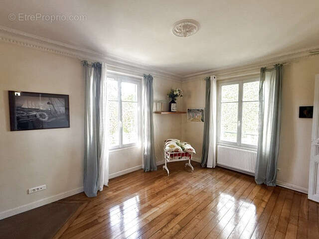 Maison à L'ISLE-ADAM