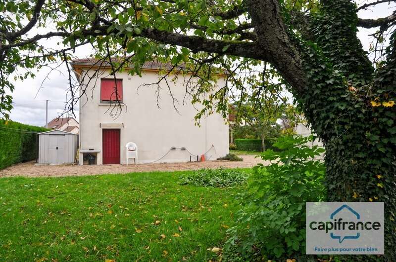 Maison à SAINT-MARCEL