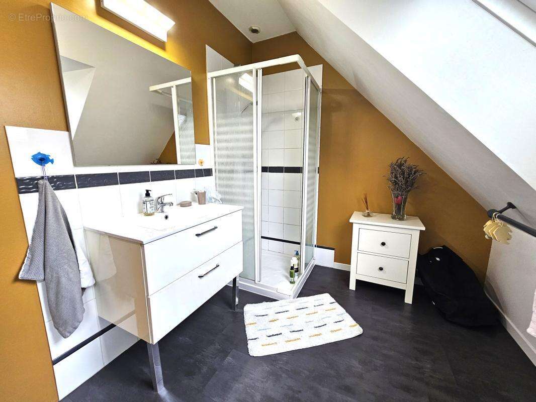 Maison 174m2, 4 chambres, 2 bureaux et un sous-sol - photo 16