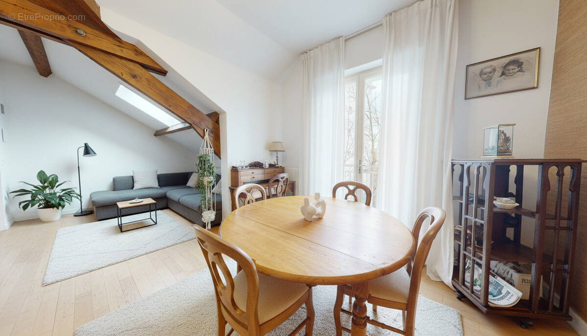 Appartement à MAISONS-LAFFITTE