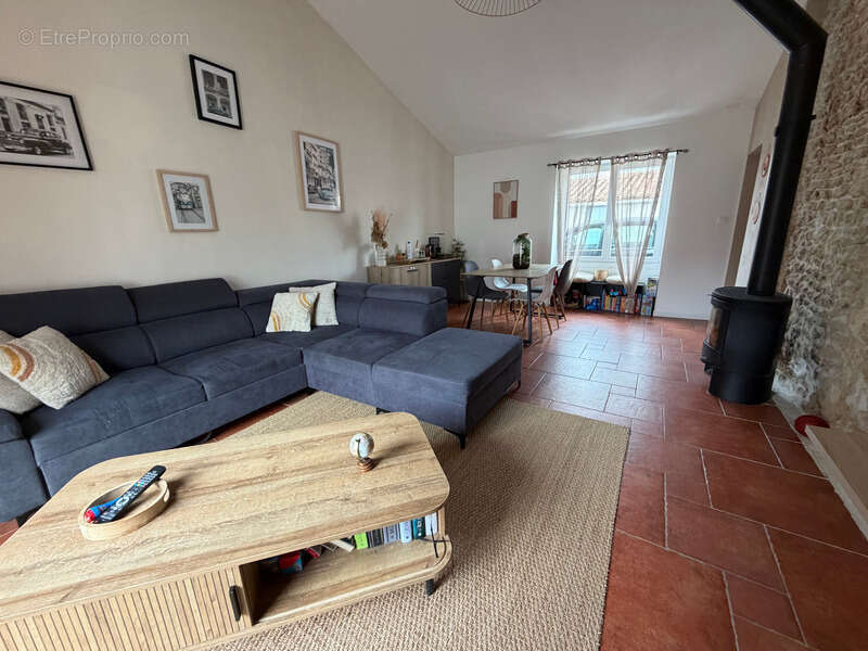 Maison à TRIAIZE