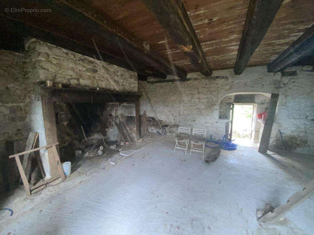 Maison à GROS-CHASTANG