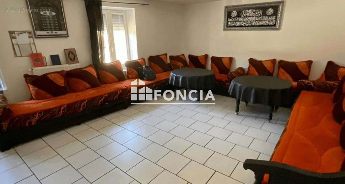 Immeuble 8,8% de rentabilité -Vienne Nord - photo 3