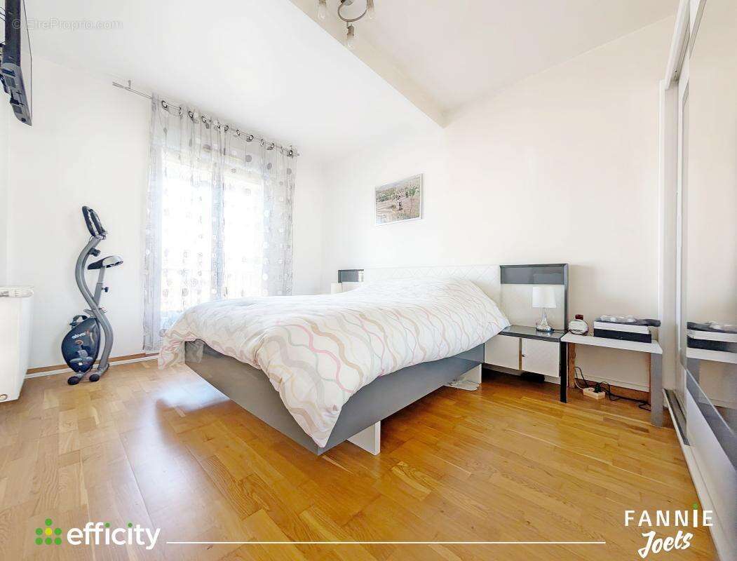 Maison à SAINT-GRATIEN