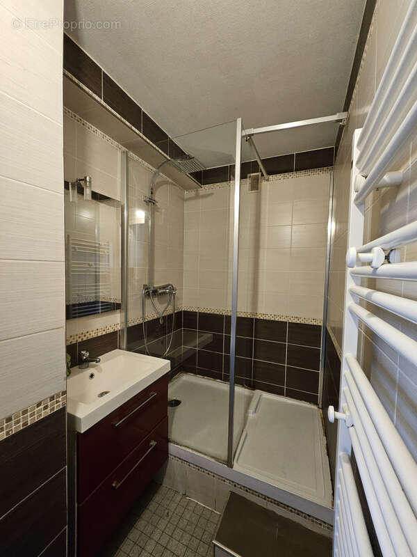 Appartement à SAINT-ETIENNE
