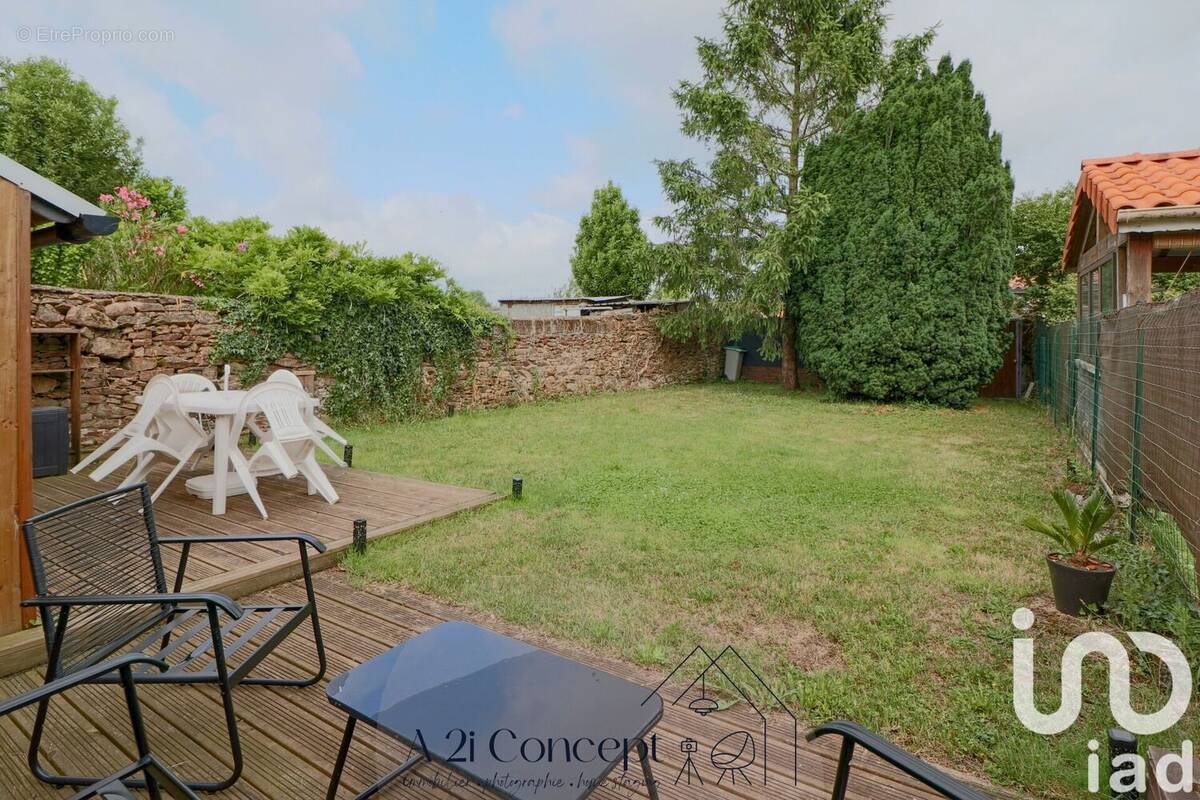 Photo 1 - Maison à REMOUILLE