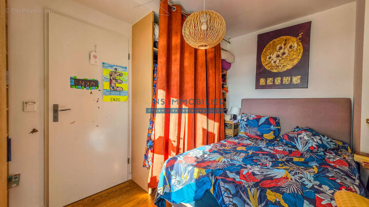 Appartement à SARTROUVILLE