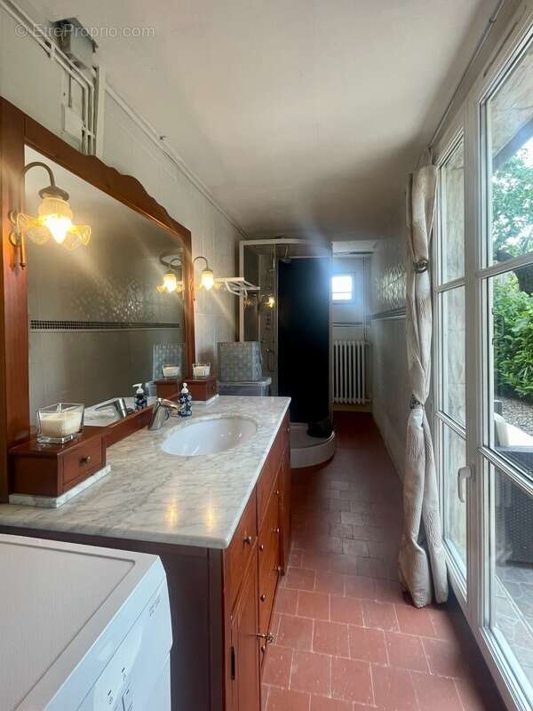 Maison à MORNAY-SUR-ALLIER