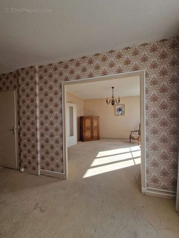 séjour vu du salon - Appartement à REZE