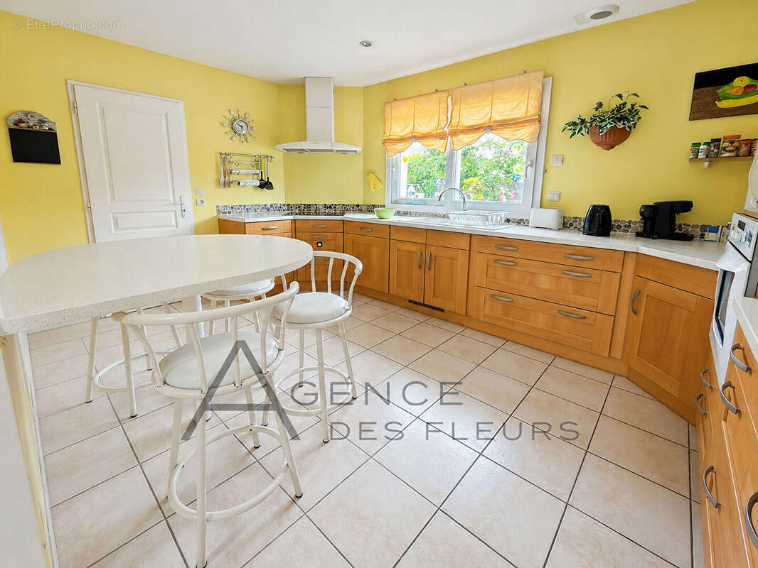 Maison à CLEON