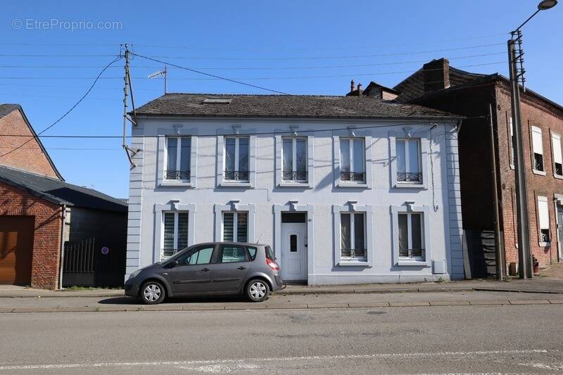 Maison à FOURMIES
