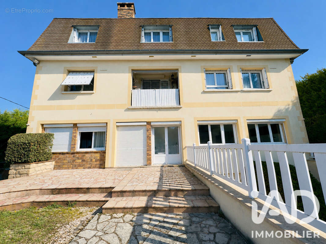 Appartement 64 m² à D'huison-Longueville  - photo 8