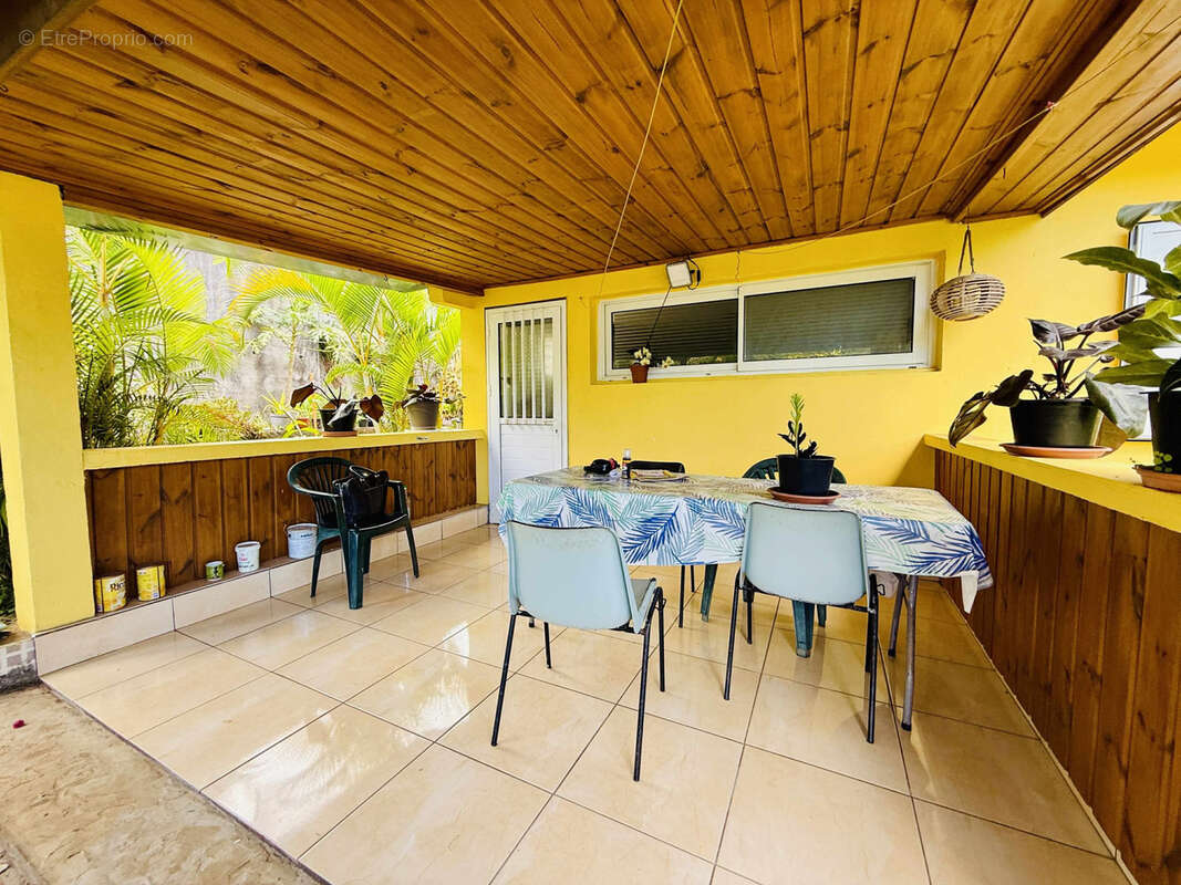 Maison à SAINT-JOSEPH