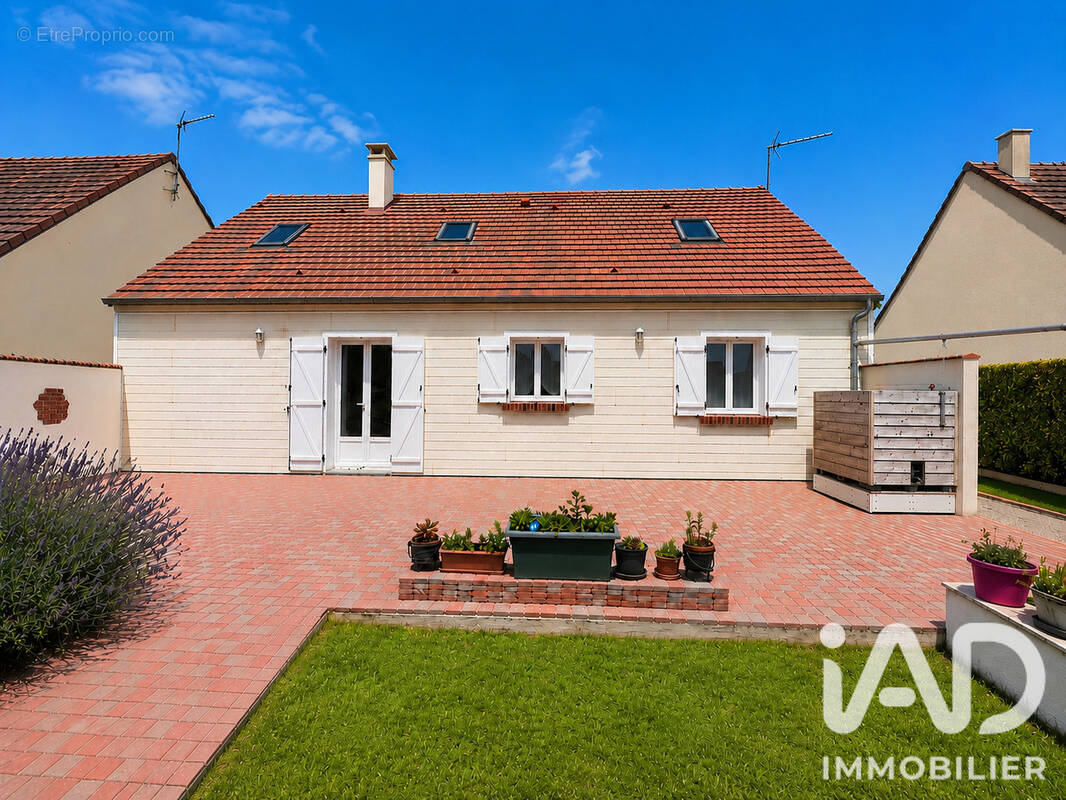 Photo 1 - Maison à POISVILLIERS