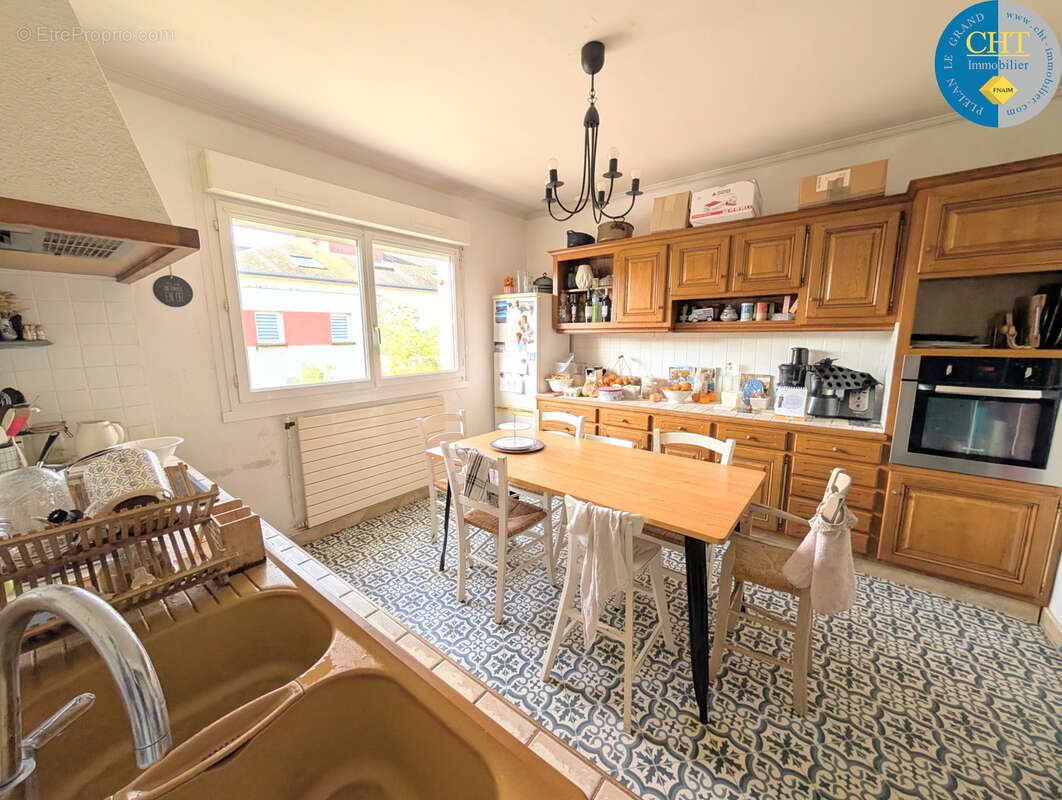Grande maison familiale en hyper-centre   guer (56380) avec cht immobilier - photo 5