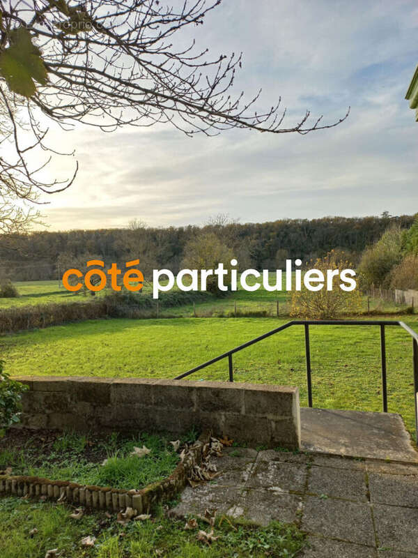 Maison à SAINT-AMAND-MONTROND