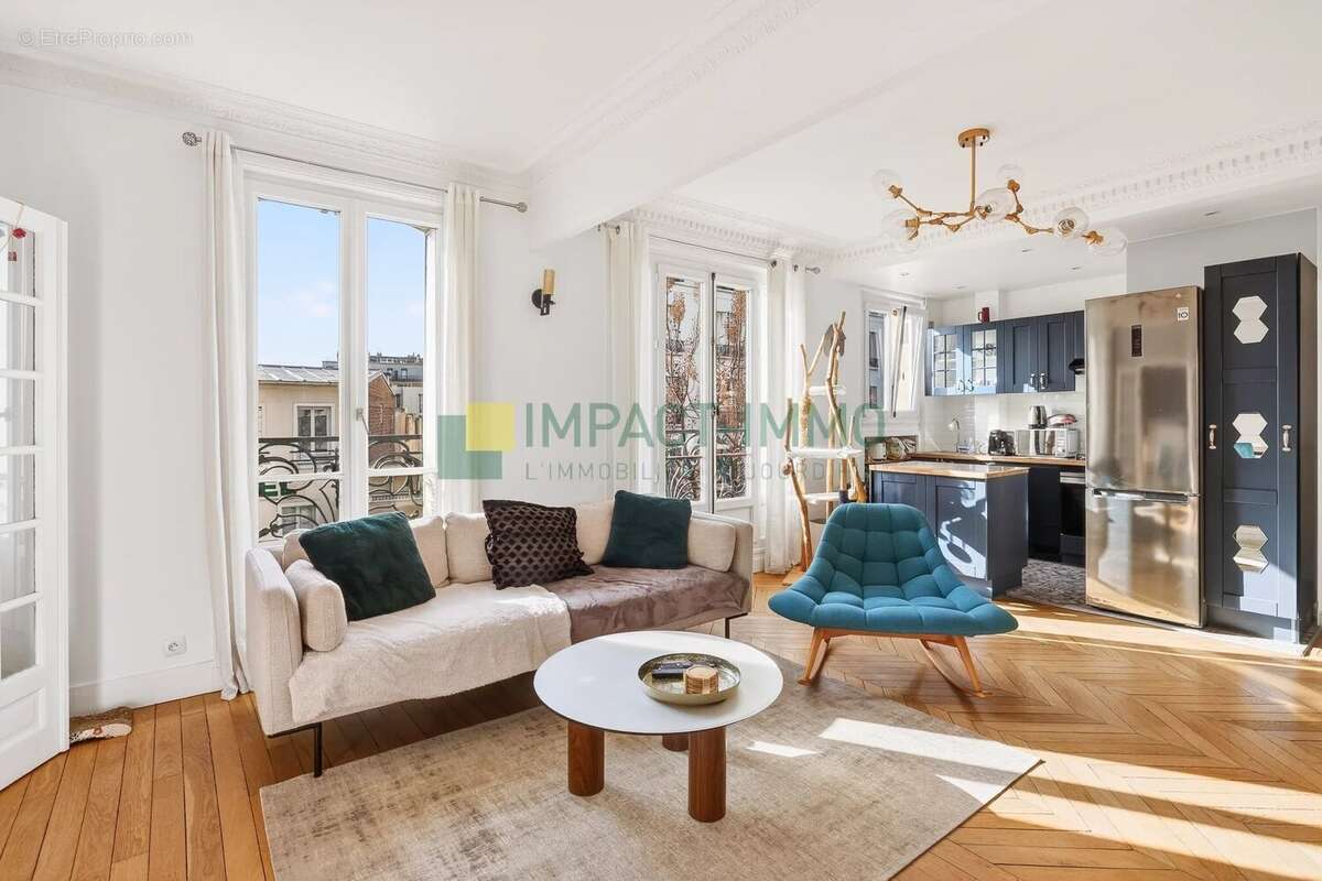 Appartement à COLOMBES