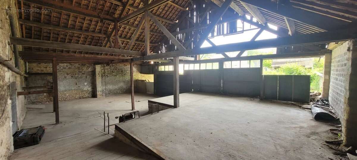 Appartement à MILLY-LA-FORET