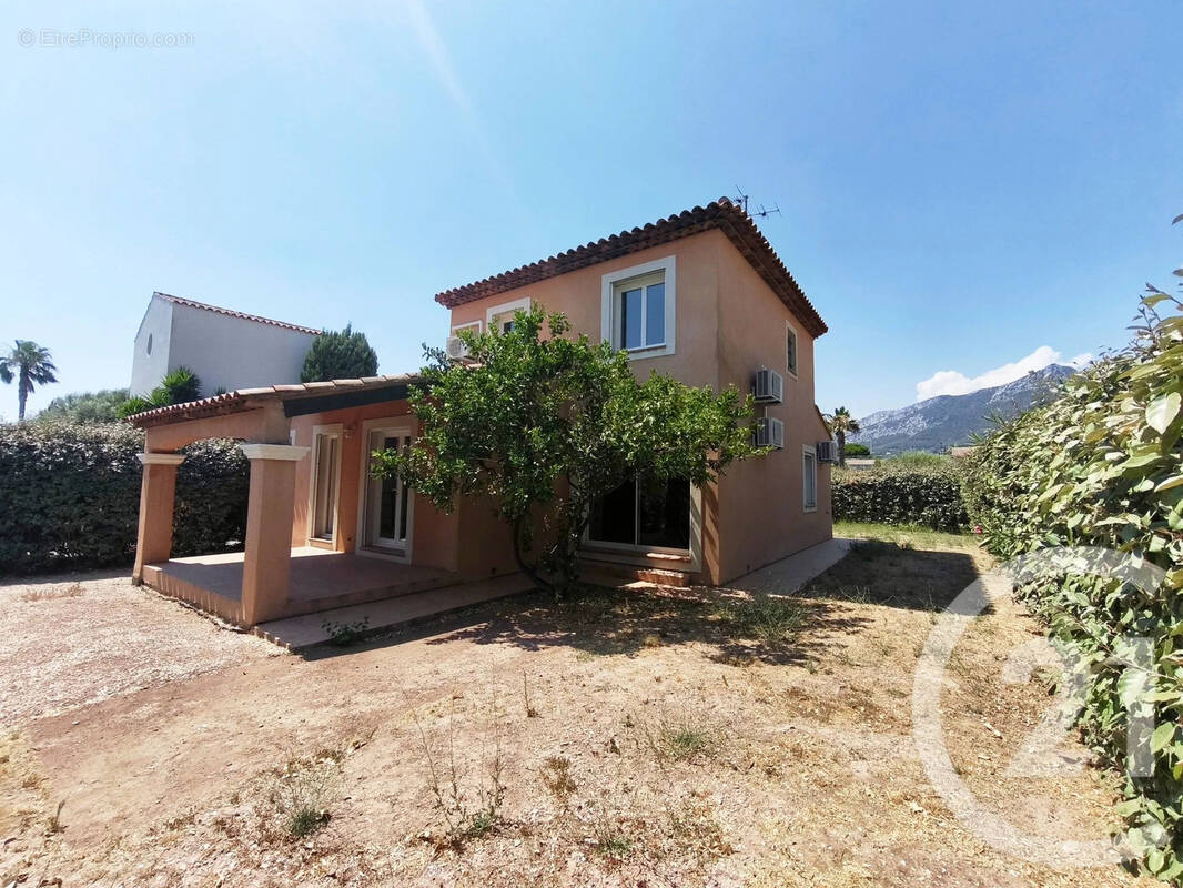 Maison à LA GARDE