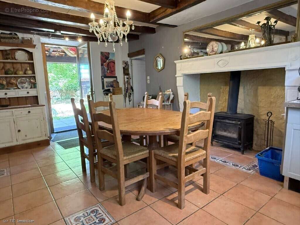 Maison à MANSLE