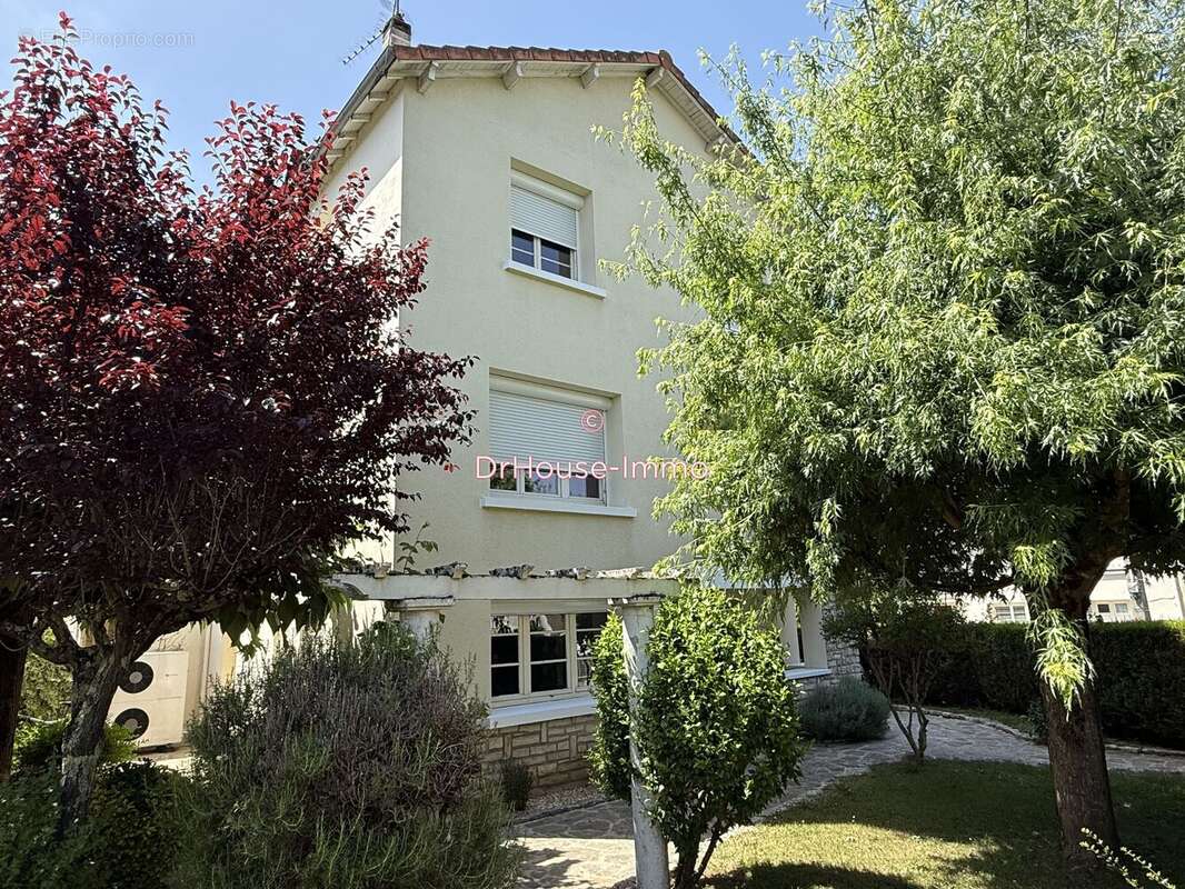 Maison à PERIGUEUX