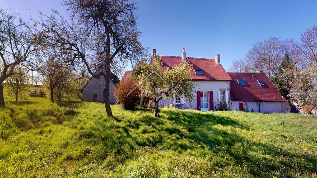 Maison à FRANCHESSE