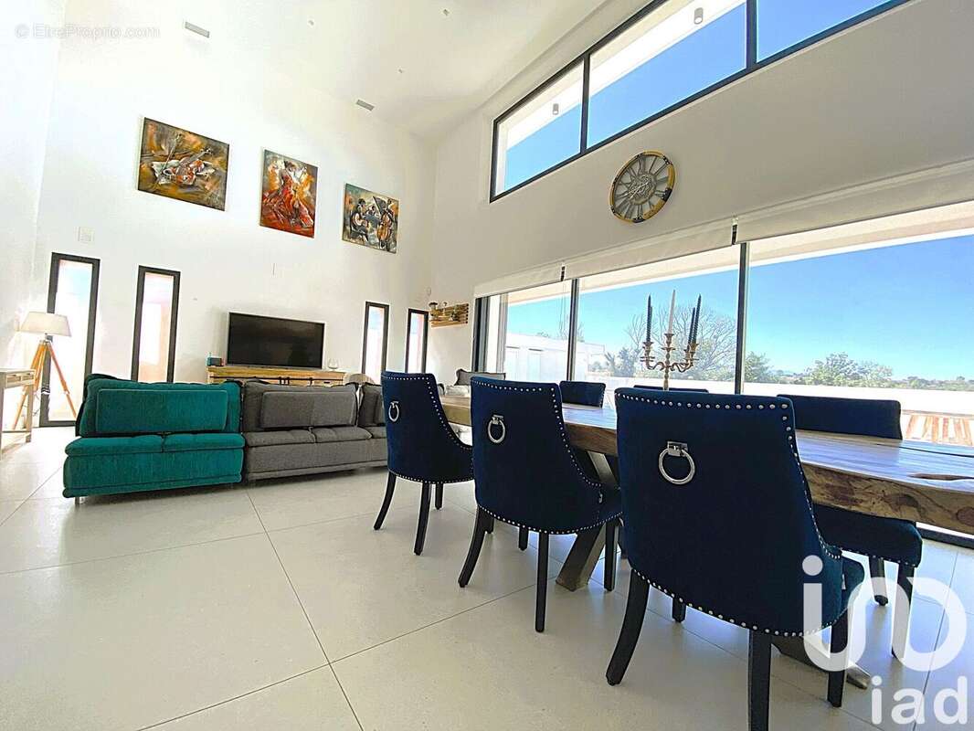 Photo 6 - Maison à PEYRESTORTES