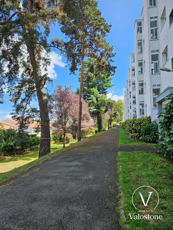 Appartement 57 m² à Pau  - photo 8