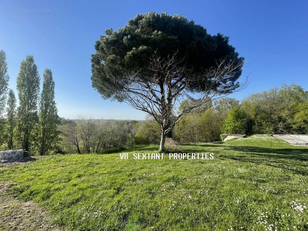 Maison à SAINT-VIVIEN