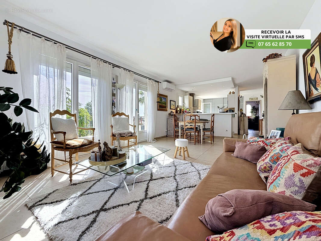Appartement à VILLENEUVE-LOUBET