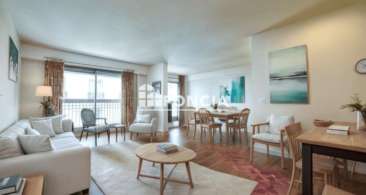 Appartement à PARIS-7E