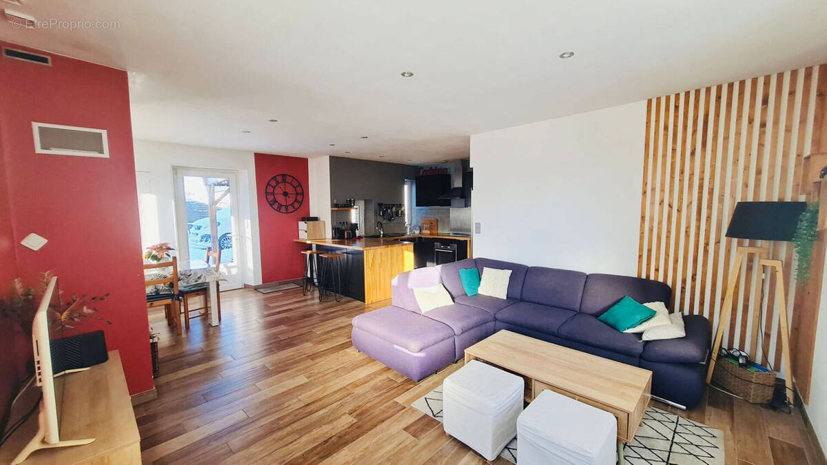 Maison à LES SORINIERES