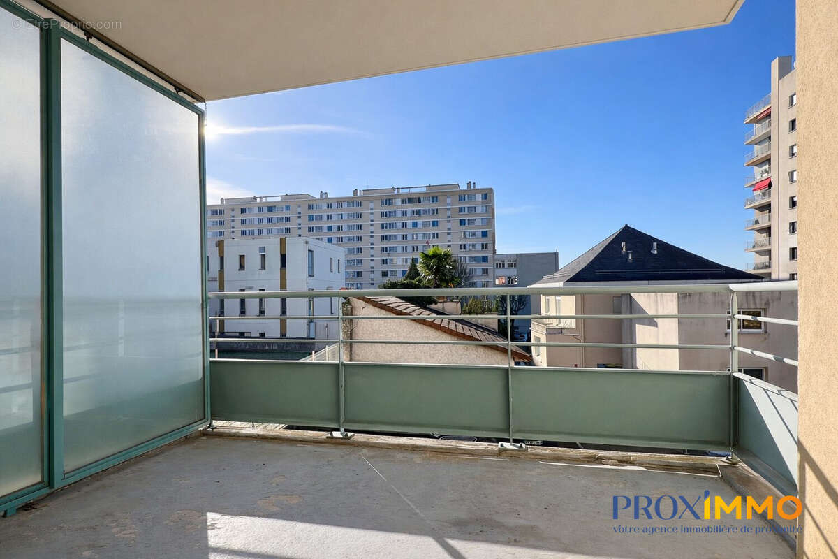 Appartement 80 m² à Voiron  - photo 5