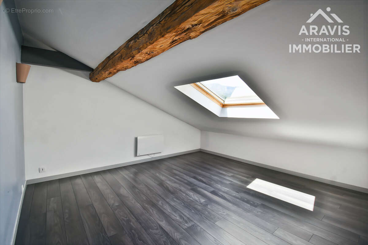 Appartement à SEYTHENEX