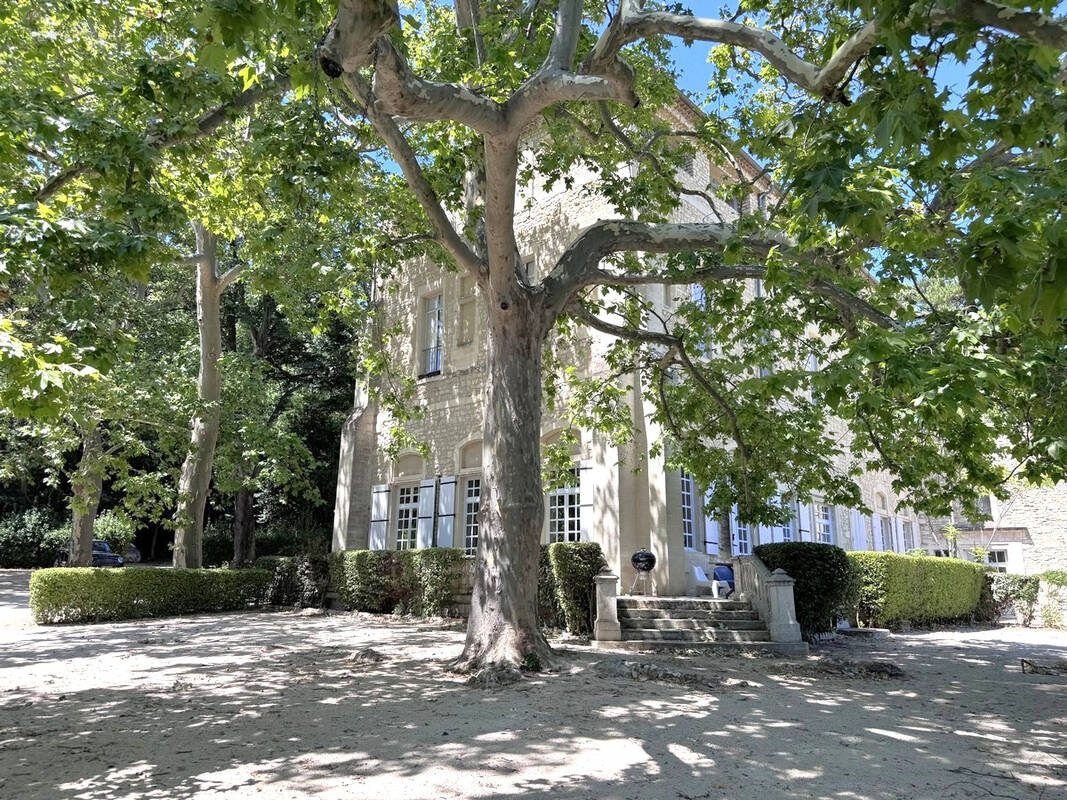 Appartement à VILLENEUVE-LES-AVIGNON