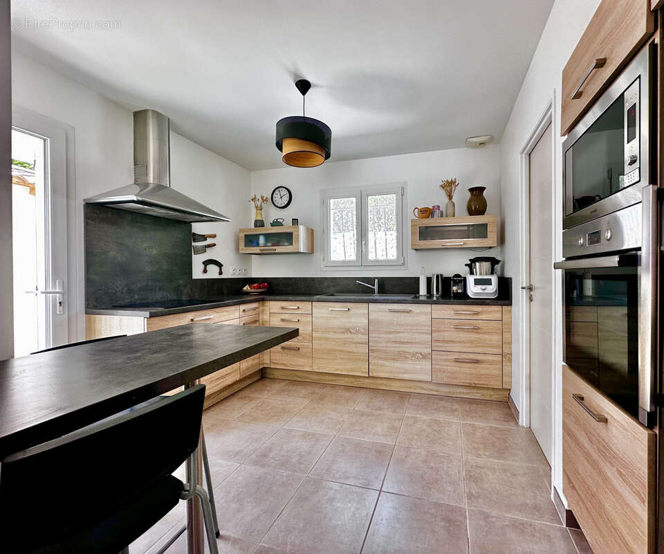 Maison à AIGUES-VIVES