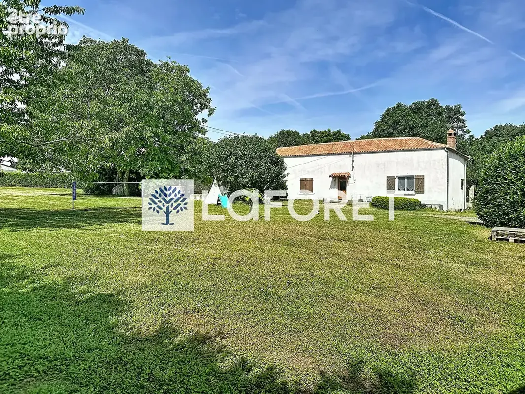 Maison à GLENAY