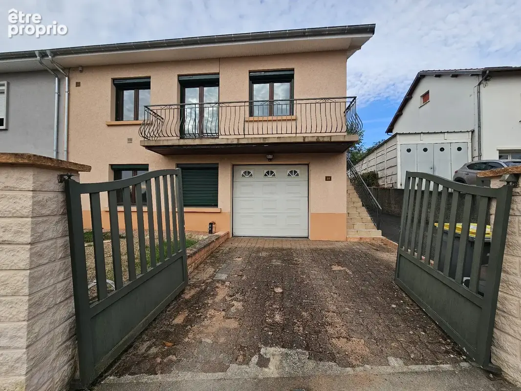 Creuzier le vieux 106 m2 dependance et piscine hors sol - photo 14